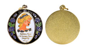 Personalized pendant in art nouveau style with soft enamel color