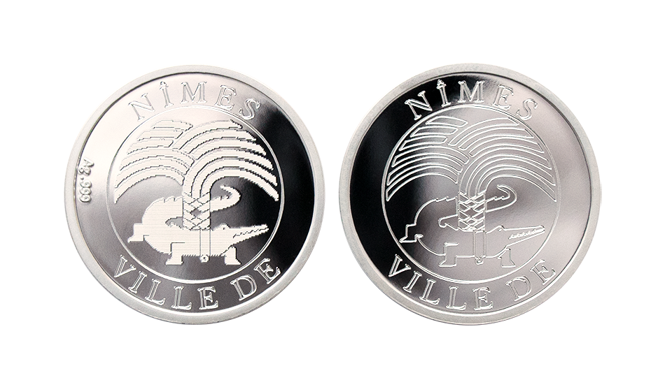 Crocodile engraved coin, produced in small quantities